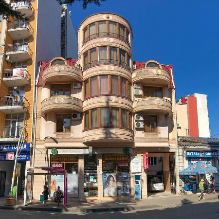 Hotel Tao Batumi Eksteriør billede
