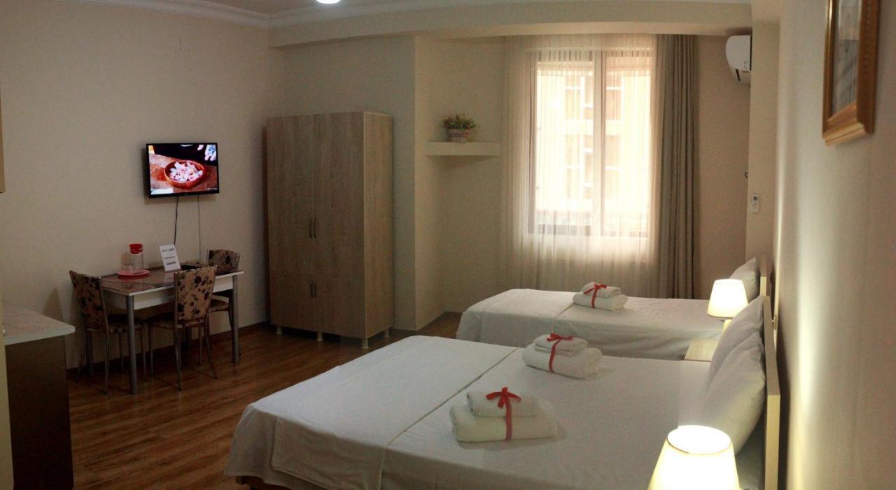 Hotel Tao Batumi Eksteriør billede