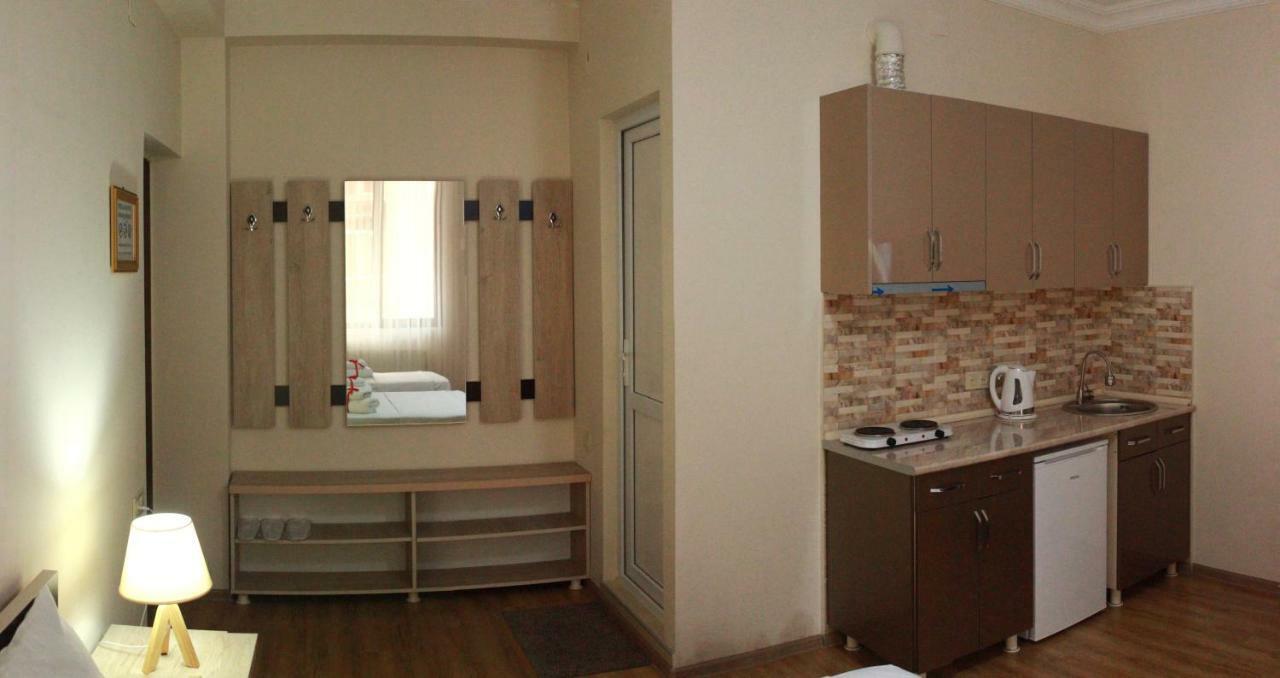 Hotel Tao Batumi Eksteriør billede