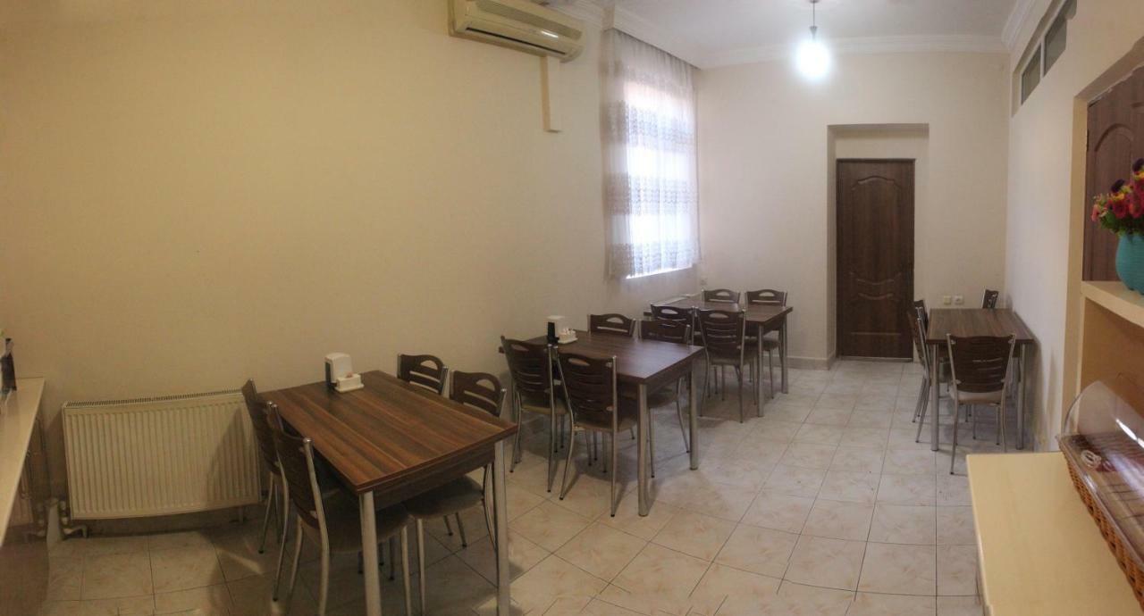 Hotel Tao Batumi Eksteriør billede